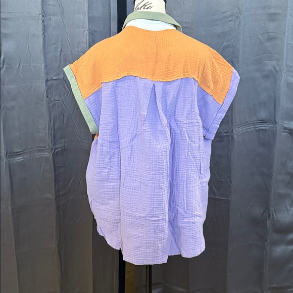 Colorblock Women’s blouse by GeeGee - Picture 3 of 5